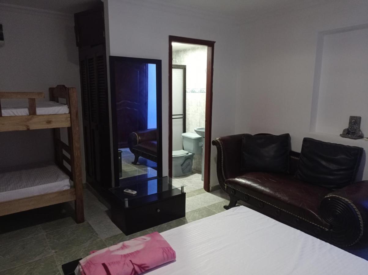 Vivienda Turistica Las Palmas Cartagena Екстер'єр фото