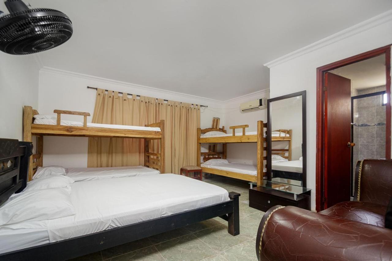 Vivienda Turistica Las Palmas Cartagena Екстер'єр фото